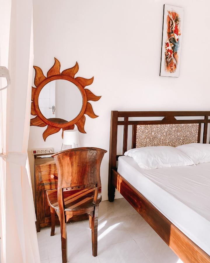 Tropical Paradiso Homestay บันยูวังงี ภายนอก รูปภาพ